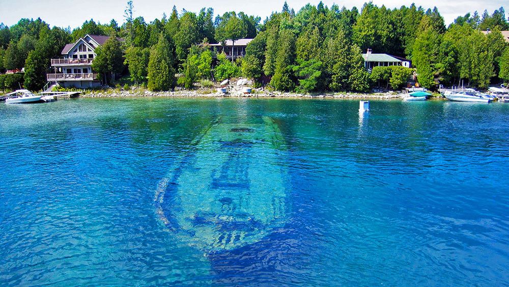 big-tub-tobermory-bruce-peninsula-shipwreck