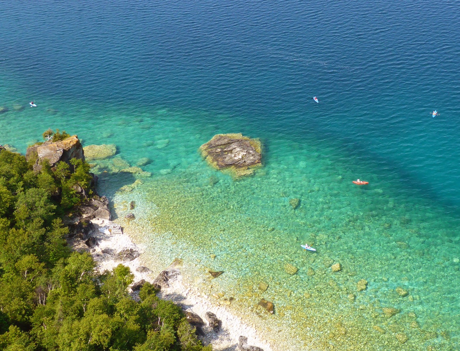 lions-head-beach-tobermory-bayshore-cottages