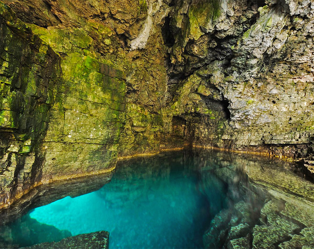 Bruce Peninsula National Park The Grotto Bayshore Cottages